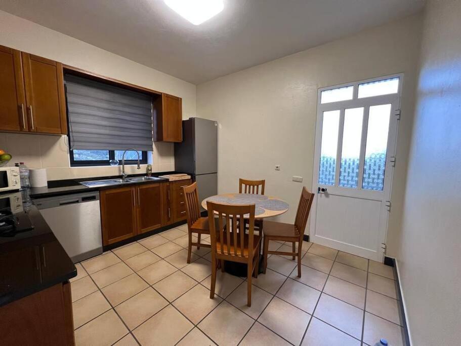 The Hideaway Retreat Villa Santo Antonio da Serra Bagian luar foto